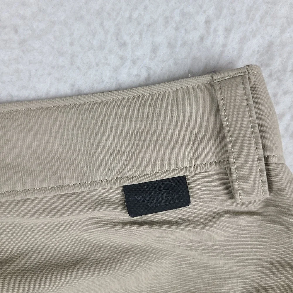 The North Face Shorts Mens 34 Beige‎ 9